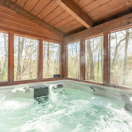Dudley II By Avantstay Comfortable Cabin W Hot Tub Views Pigeon Forge Buitenkant foto