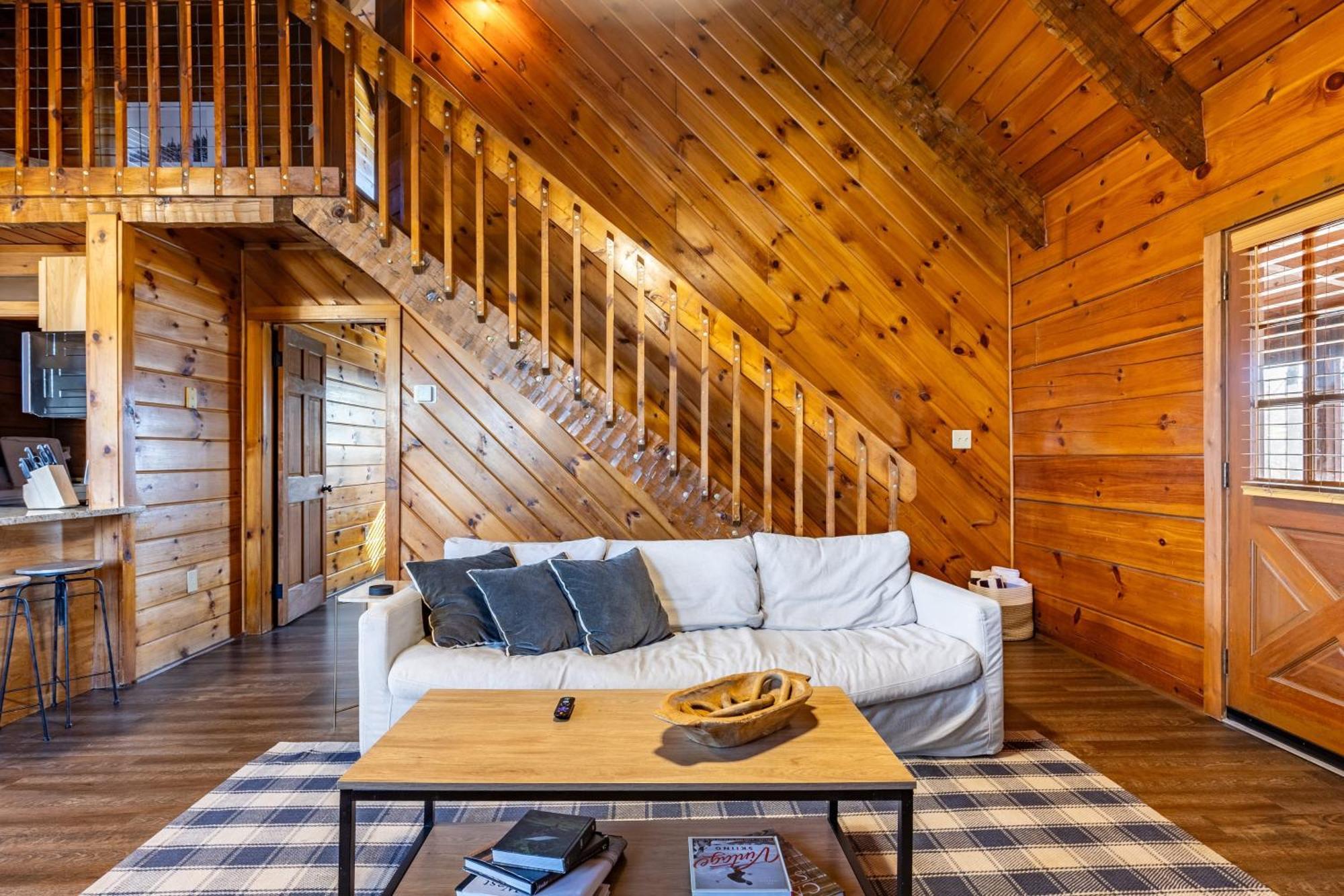 Dudley II By Avantstay Comfortable Cabin W Hot Tub Views Pigeon Forge Buitenkant foto