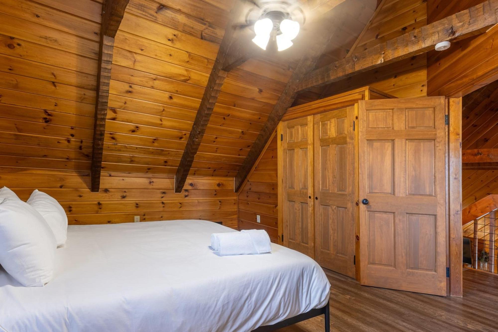 Dudley II By Avantstay Comfortable Cabin W Hot Tub Views Pigeon Forge Buitenkant foto