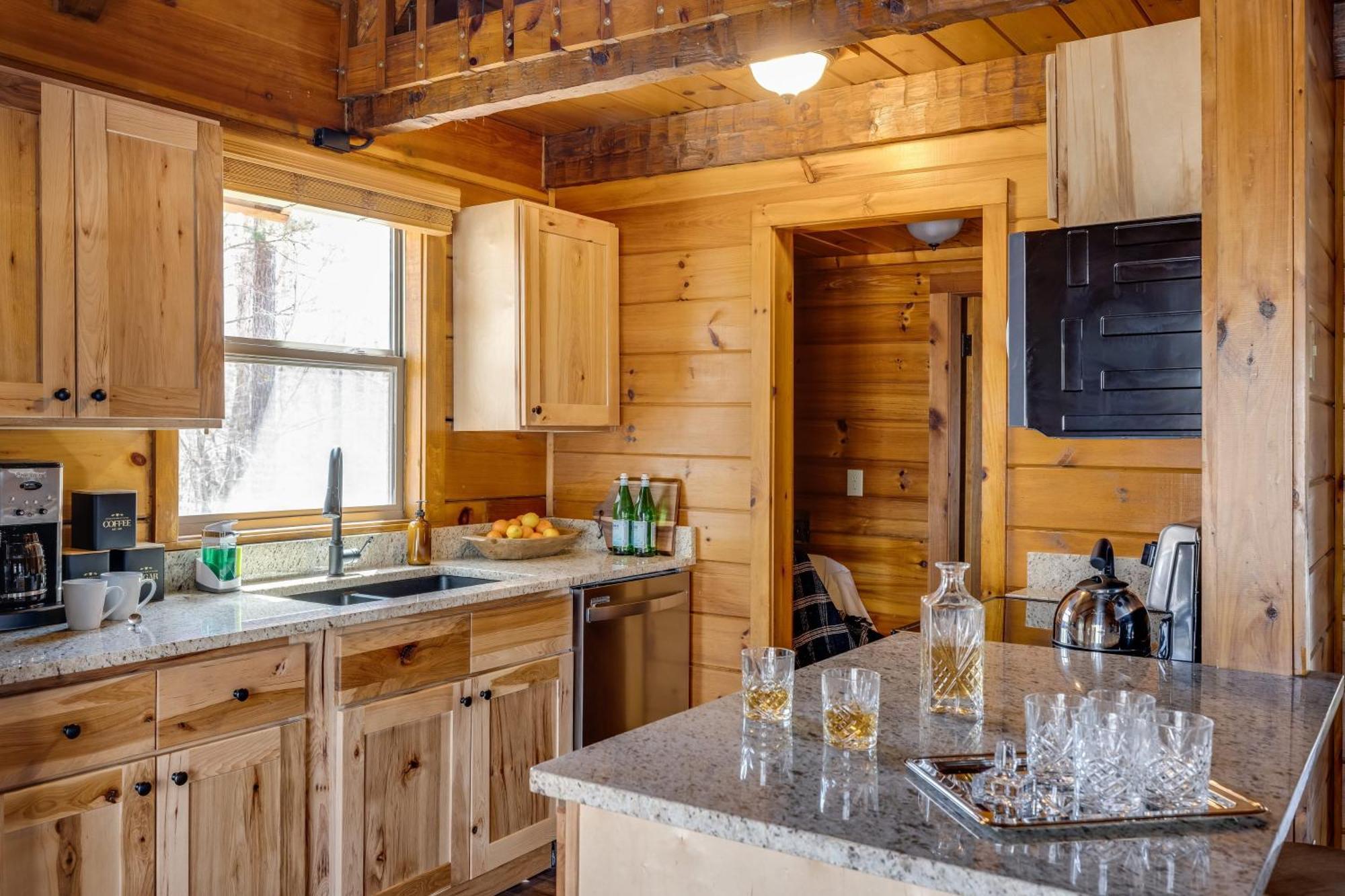 Dudley II By Avantstay Comfortable Cabin W Hot Tub Views Pigeon Forge Buitenkant foto